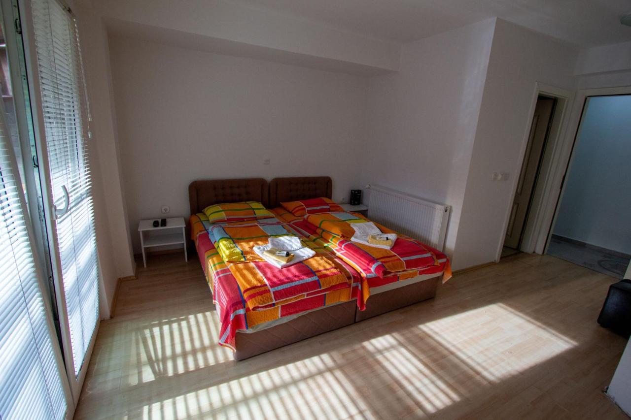 Villa In Apartments Охрид Екстериор снимка