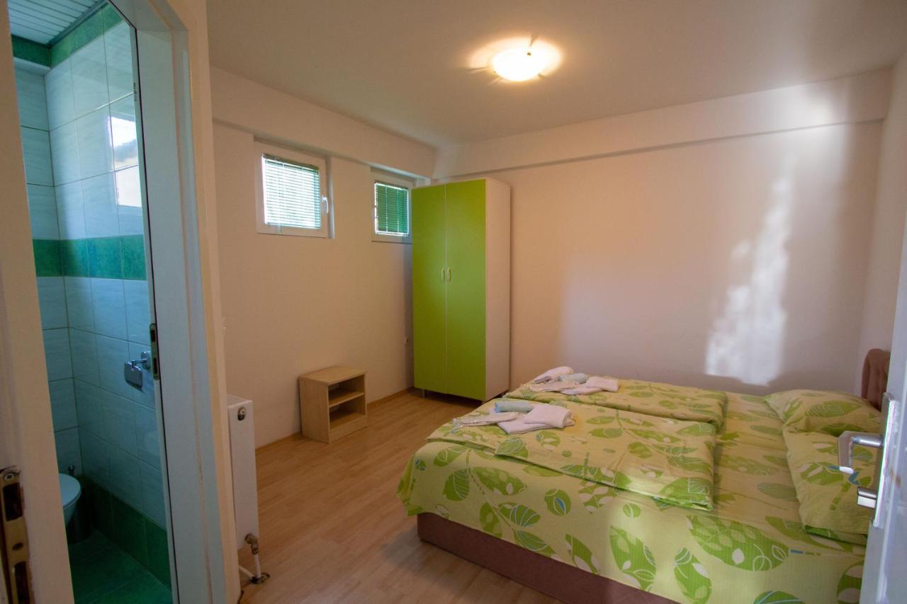 Villa In Apartments Охрид Екстериор снимка