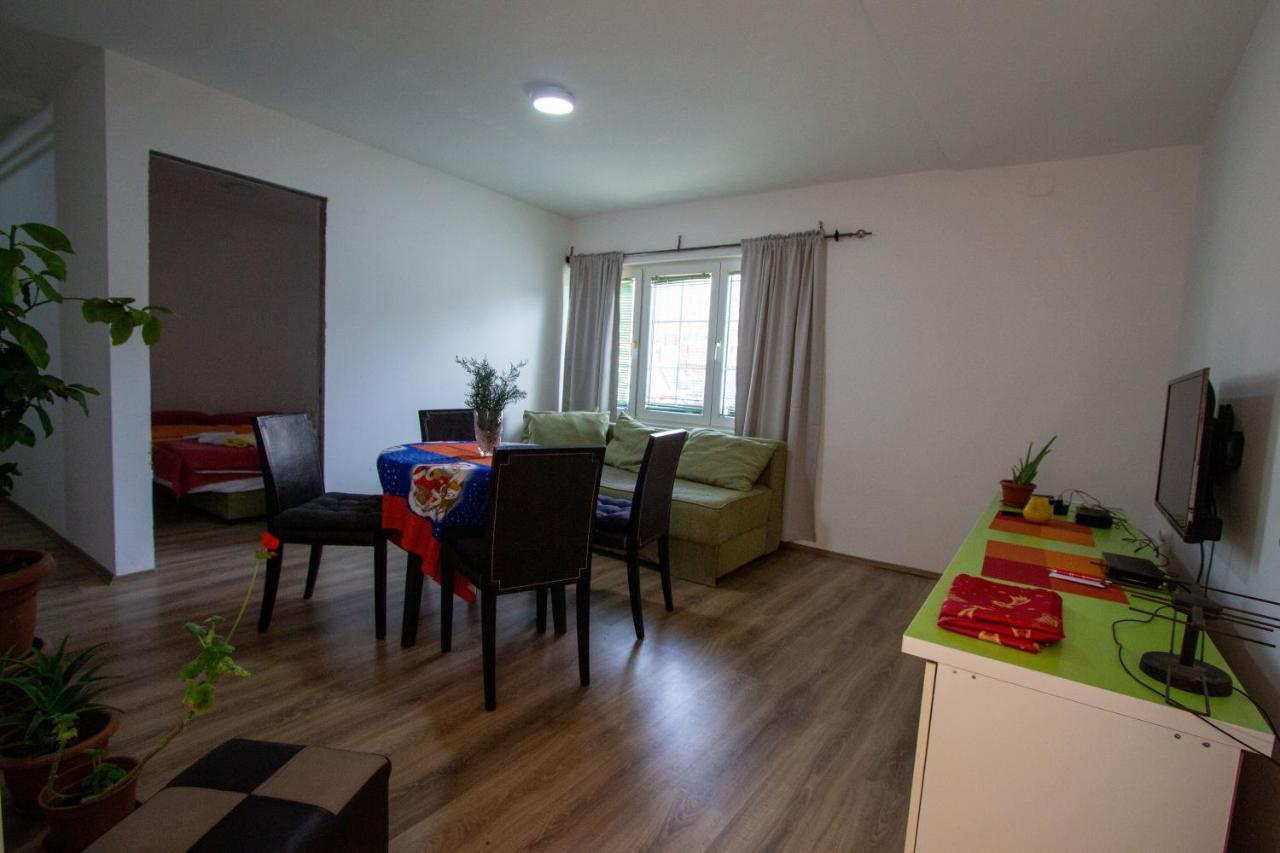 Villa In Apartments Охрид Екстериор снимка